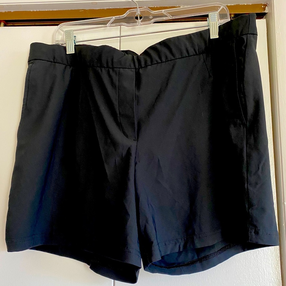 NWT XL Black Nike Women’s Flex Golf Shorts